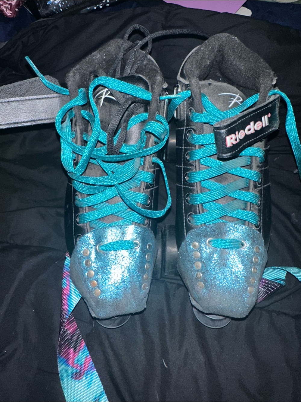 Riedell Kids Black Boots with Teal Glitter Toecap and Teal Laces